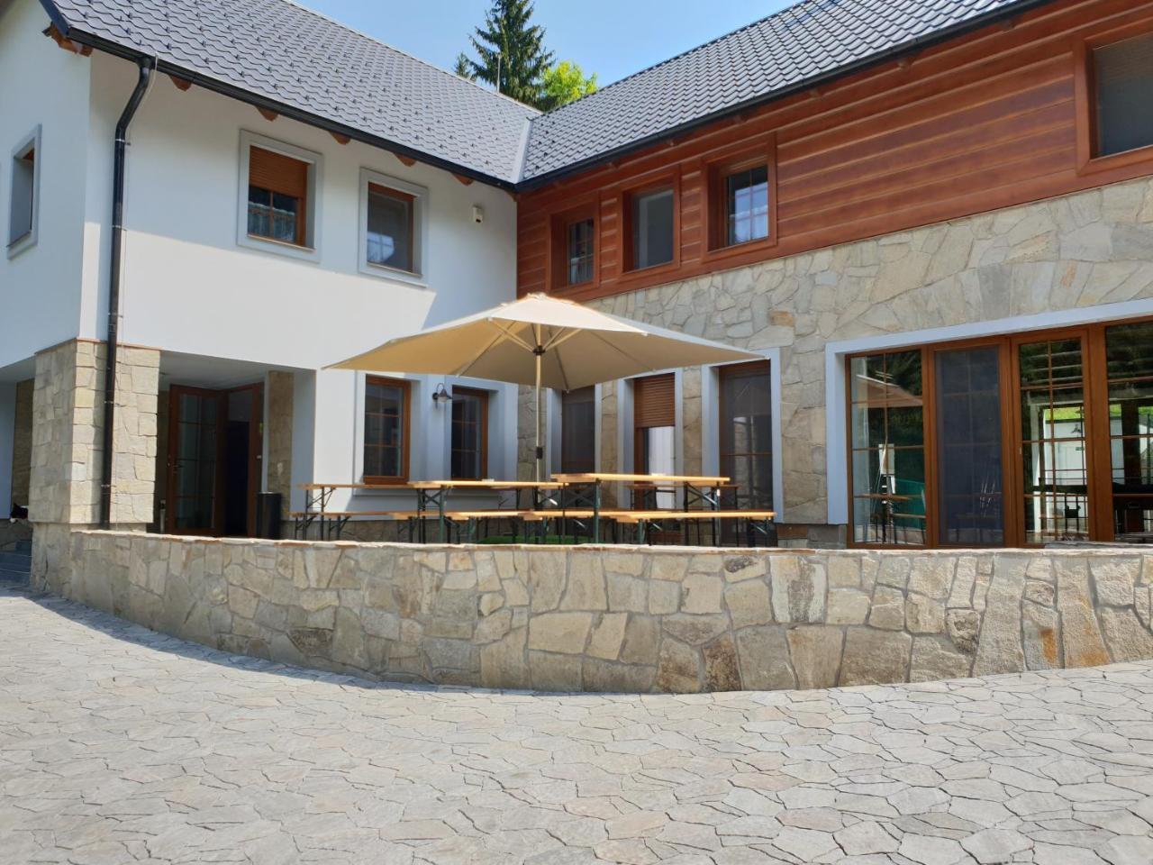 Apartamento Club Rezidence Pod Lučí Loučovice Exterior foto